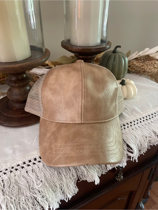 Cc Exclusives Accessories - C.C. Exclusives Women's Tan Light Brown Leather Fall Mesh Back Baseball Cap Hat